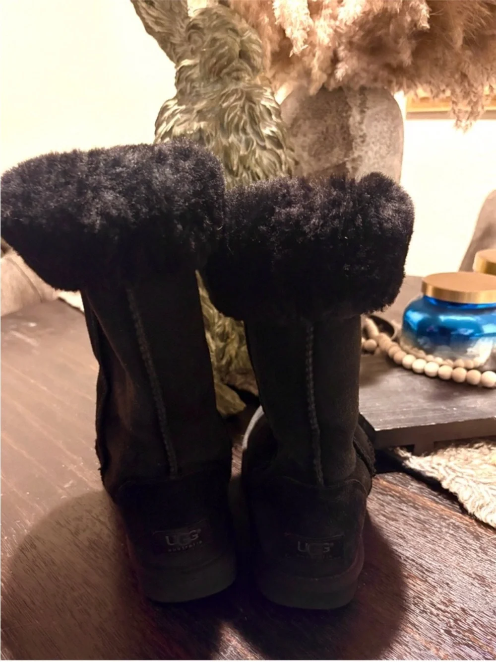 UGG CLASSIC TALL shearling boots